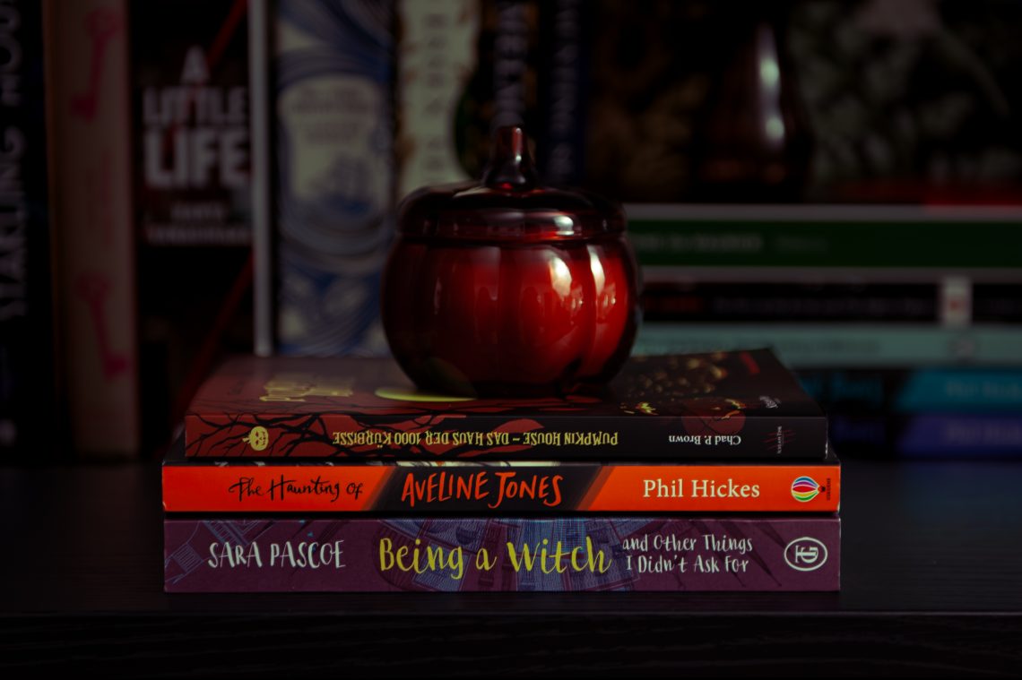 Bücher mit Gruselfaktor für gemütliche Herbstabende