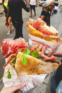 Sandwich von All'Antico Vinaio in Florenz